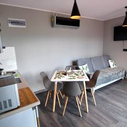 CZORSZTYNIANKA Çorsztyni järvel gondolide ja paatidega ekskursioonid, JĘDRUŚ majutus, Poola Pieniny